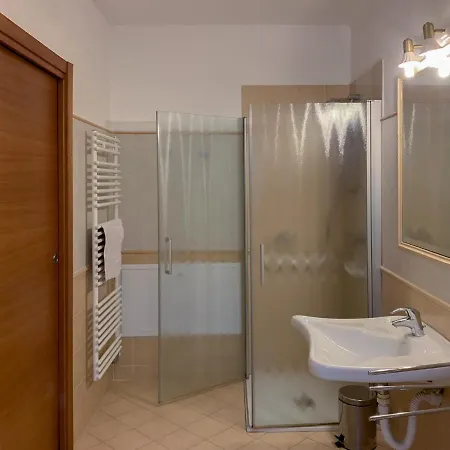 Agritur Al Vigneto Bed & Breakfast 3*